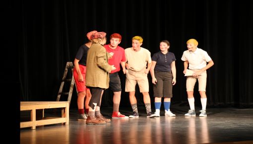 Ochotnické divadelní představení "Rychlé šípy"